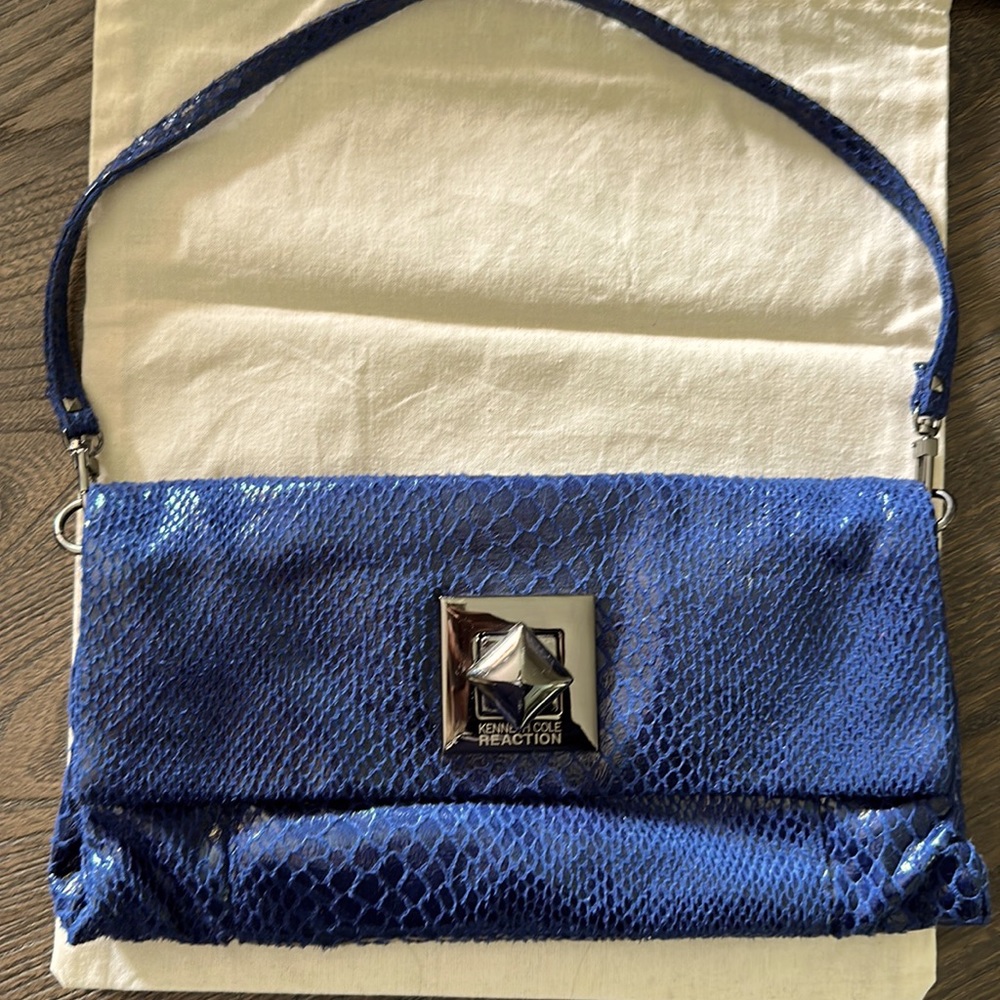 Kenneth Cole Reaction shoulder bag